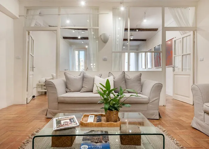 Apartment Leonina Art House *