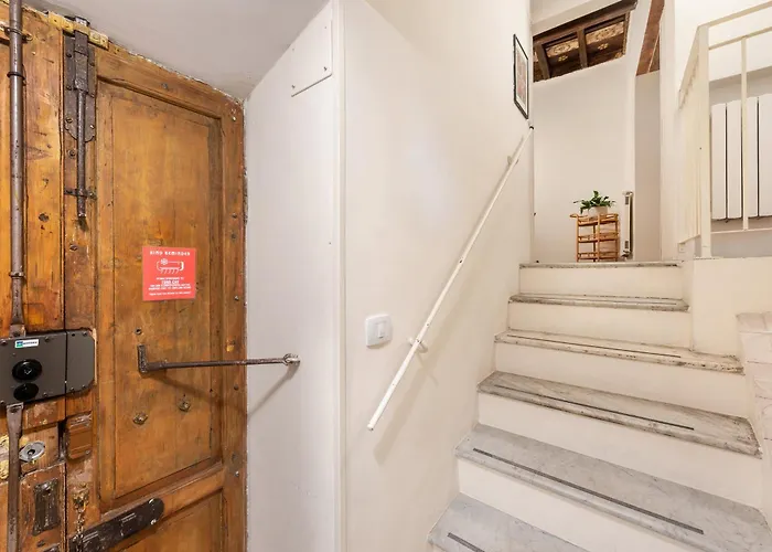 Leonina Art House Apartment Rom